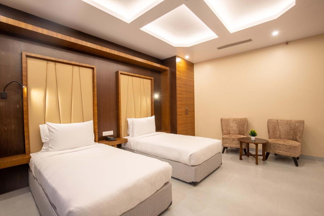 Hotel Palm International ブトワル エクステリア 写真