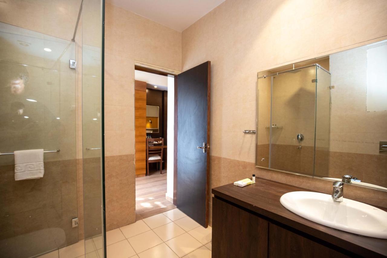 Hotel Palm International ブトワル エクステリア 写真