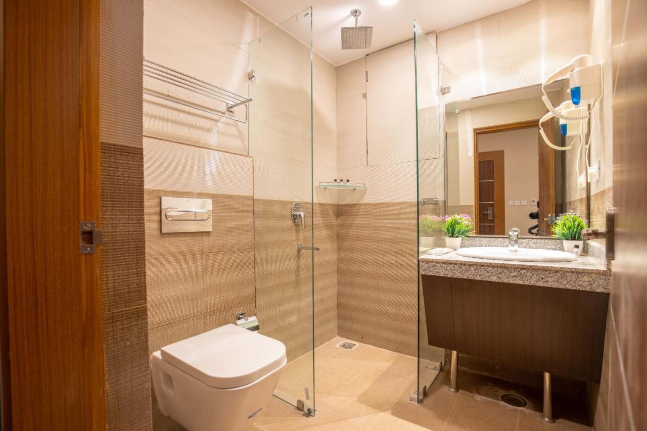 Hotel Palm International ブトワル エクステリア 写真