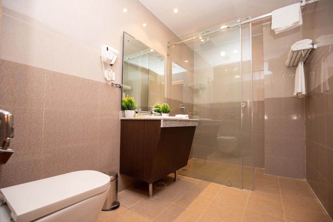 Hotel Palm International ブトワル エクステリア 写真